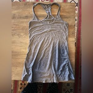 Size 4 lulu lemon racer